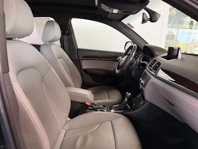 2018 Audi Q3 2.0T quattro Premium   - Photo 8 - Newark, IL 60541