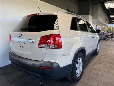 2011 Kia Sorento LX   - Photo 4 - Newark, IL 60541