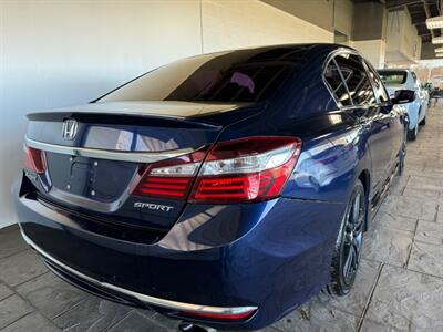 2016 Honda Accord Sport   - Photo 3 - Newark, IL 60541