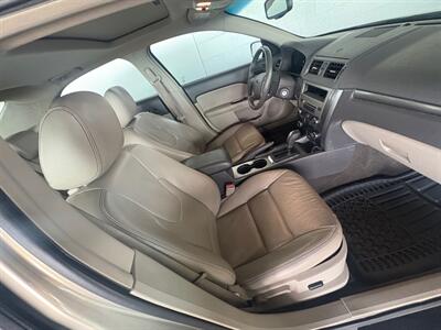 2010 Ford Fusion SEL   - Photo 9 - Newark, IL 60541