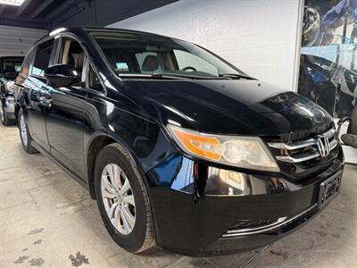 2015 Honda Odyssey EX-L w/Navi   - Photo 1 - Newark, IL 60541