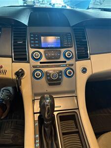 2016 Ford Taurus SE   - Photo 8 - Newark, IL 60541