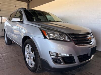 2017 Chevrolet Traverse LT - Photo 1 - Newark, IL 60541