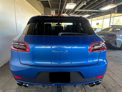 2016 Porsche Macan S   - Photo 5 - Newark, IL 60541