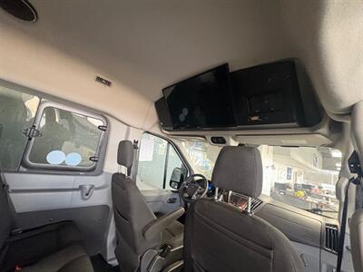 2019 Ford Transit 350 XLT   - Photo 7 - Newark, IL 60541