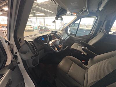 2019 Ford Transit 350 XLT   - Photo 9 - Newark, IL 60541