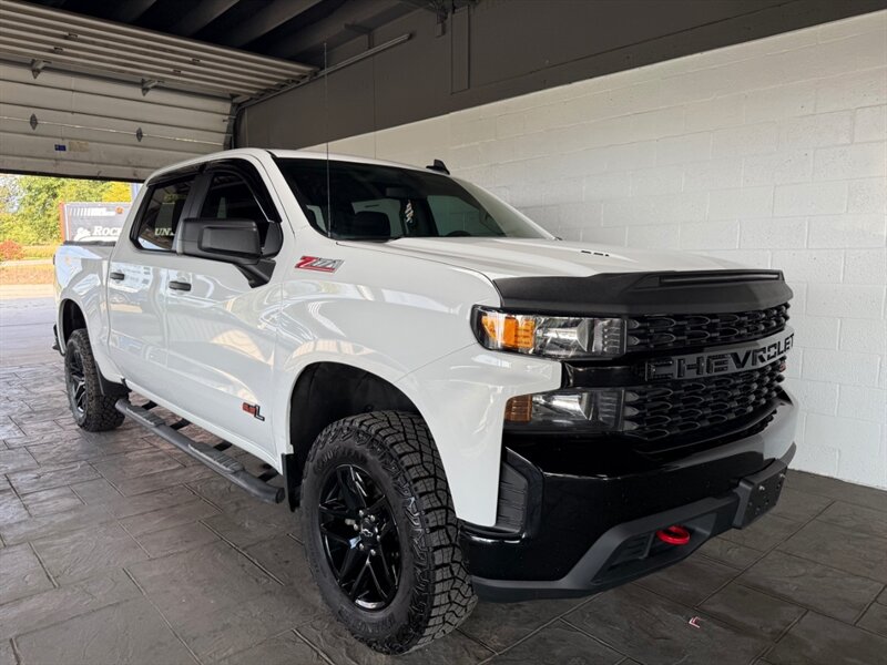 2021 Chevrolet Silverado 1500 Custom Trail Boss - Photo 1 - Newark, IL 60541