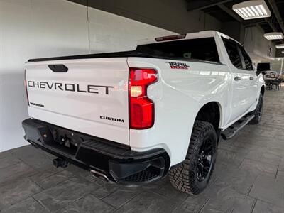 2021 Chevrolet Silverado 1500 Custom Trail Boss   - Photo 4 - Newark, IL 60541