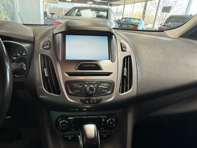 2016 Ford Transit Connect XLT   - Photo 10 - Newark, IL 60541