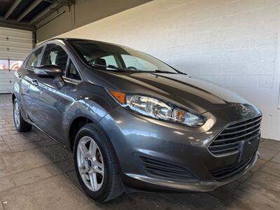 2019 Ford Fiesta SE   - Photo 1 - Newark, IL 60541