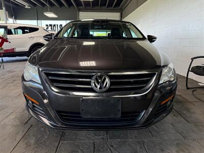 2010 Volkswagen CC Luxury   - Photo 2 - Newark, IL 60541