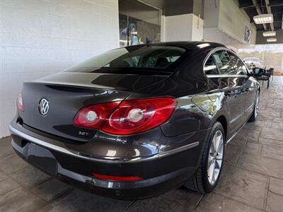 2010 Volkswagen CC Luxury   - Photo 6 - Newark, IL 60541
