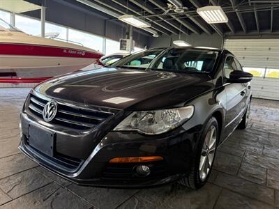 2010 Volkswagen CC Luxury   - Photo 3 - Newark, IL 60541