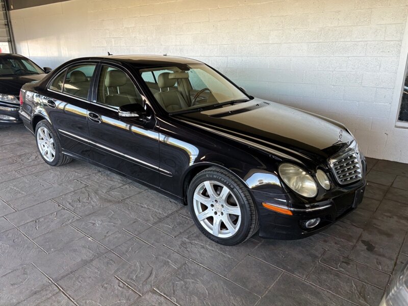 2008 Mercedes-Benz E 350 4MATIC - Photo 1 - Newark, IL 60541