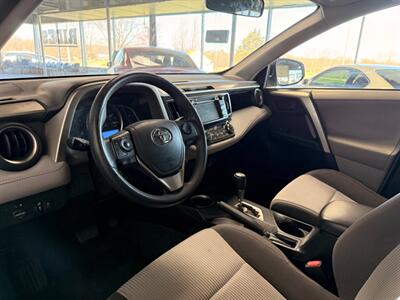 2013 Toyota RAV4 XLE   - Photo 7 - Newark, IL 60541