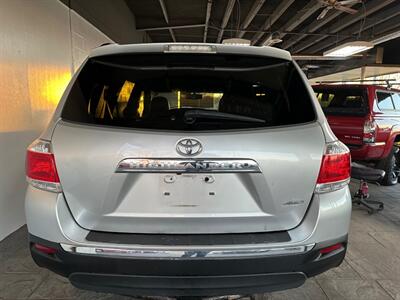 2013 Toyota Highlander Limited   - Photo 5 - Newark, IL 60541