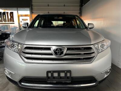 2013 Toyota Highlander Limited   - Photo 2 - Newark, IL 60541