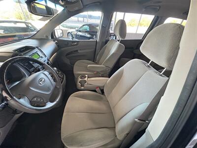 2012 Kia Sedona EX   - Photo 5 - Newark, IL 60541