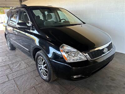 2012 Kia Sedona EX   - Photo 1 - Newark, IL 60541
