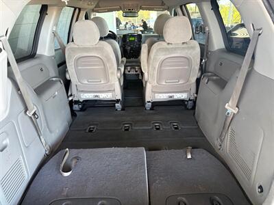 2012 Kia Sedona EX   - Photo 7 - Newark, IL 60541