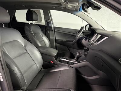 2017 Hyundai TUCSON Eco - Photo 9 - Newark, IL 60541