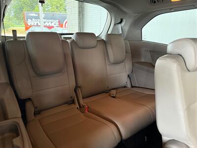 2015 Honda Odyssey EX-L w/Navi   - Photo 10 - Newark, IL 60541
