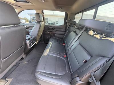 2020 GMC Sierra 1500 SLT - Photo 7 - Newark, IL 60541