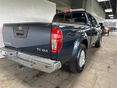 2014 Nissan Frontier SV V6   - Photo 5 - Newark, IL 60541