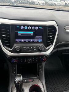 2019 GMC Acadia SLT-1 - Photo 8 - Newark, IL 60541