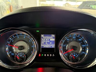 2016 Chrysler Town & Country Touring   - Photo 12 - Newark, IL 60541