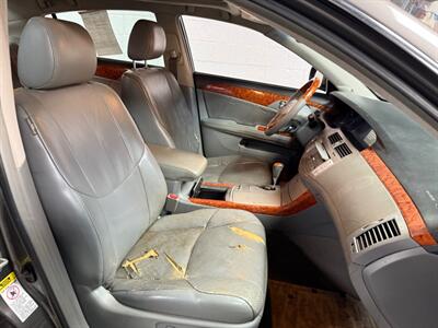 2006 Toyota Avalon Limited   - Photo 8 - Newark, IL 60541