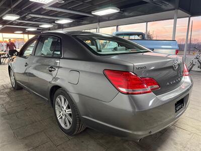 2006 Toyota Avalon Limited   - Photo 5 - Newark, IL 60541