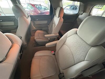 2015 GMC Acadia SLE-2   - Photo 7 - Newark, IL 60541