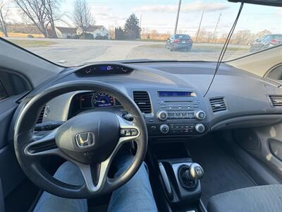 2010 Honda Civic LX - Photo 6 - Newark, IL 60541