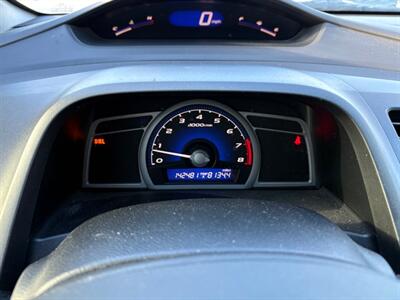 2010 Honda Civic LX - Photo 8 - Newark, IL 60541