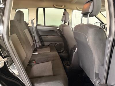 2012 Jeep Compass Sport   - Photo 11 - Newark, IL 60541