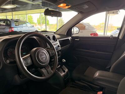 2012 Jeep Compass Sport   - Photo 9 - Newark, IL 60541
