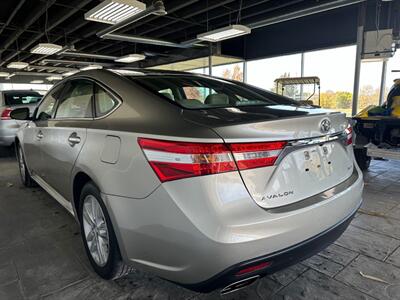 2014 Toyota Avalon XLE   - Photo 5 - Newark, IL 60541