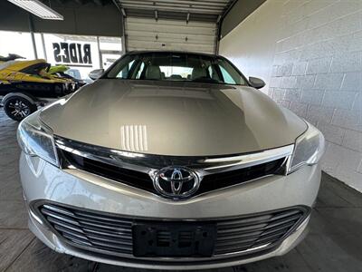 2014 Toyota Avalon XLE   - Photo 2 - Newark, IL 60541