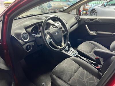 2012 Ford Fiesta SES   - Photo 5 - Newark, IL 60541