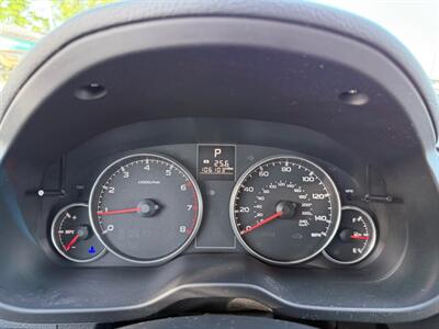 2013 Subaru Outback 2.5i Premium   - Photo 12 - Newark, IL 60541