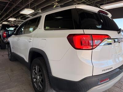 2017 GMC Acadia SLT-1   - Photo 4 - Newark, IL 60541