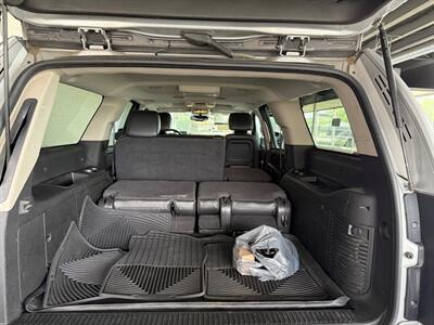 2012 Chevrolet Suburban LTZ 1500   - Photo 8 - Newark, IL 60541