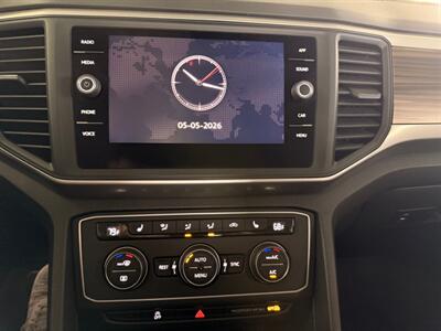 2021 Volkswagen Atlas V6 SE - Photo 9 - Newark, IL 60541