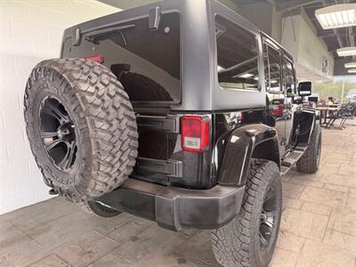 2015 Jeep Wrangler Sahara - Photo 4 - Newark, IL 60541