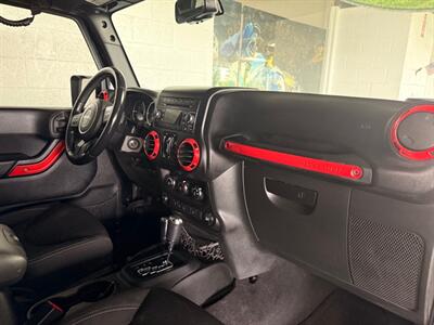 2015 Jeep Wrangler Sahara - Photo 8 - Newark, IL 60541