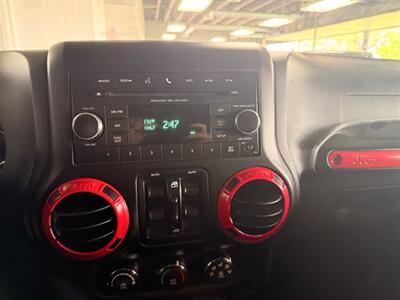 2015 Jeep Wrangler Sahara - Photo 10 - Newark, IL 60541