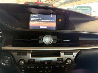 2015 Lexus ES - Photo 13 - Newark, IL 60541