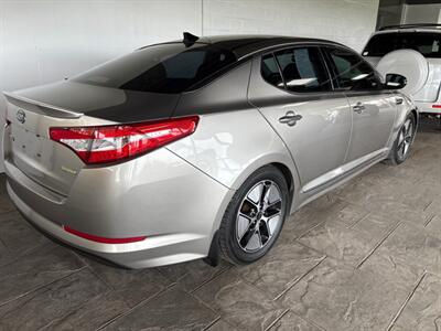 2012 Kia Optima Hybrid LX   - Photo 2 - Newark, IL 60541