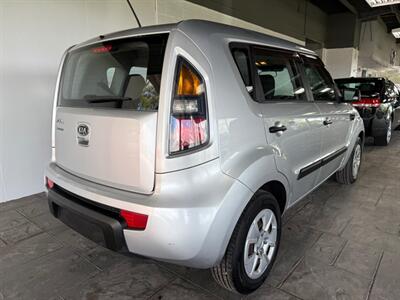 2011 Kia Soul 1.6L   - Photo 2 - Newark, IL 60541